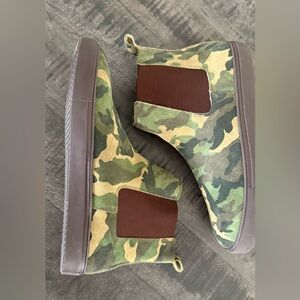 Men's Camouflage Slip-On Chelsea Boots - Green Camo